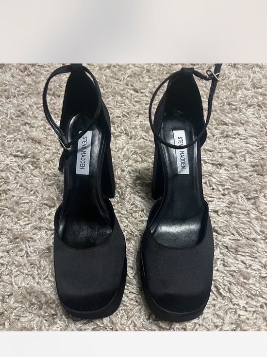 Steve Madden Agata black satin heels main image 3